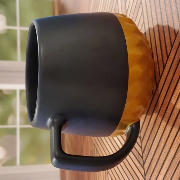 Starbucks Walt Disney World 50th Anniversary Commemorative mug NEW - Picture 3 of 5